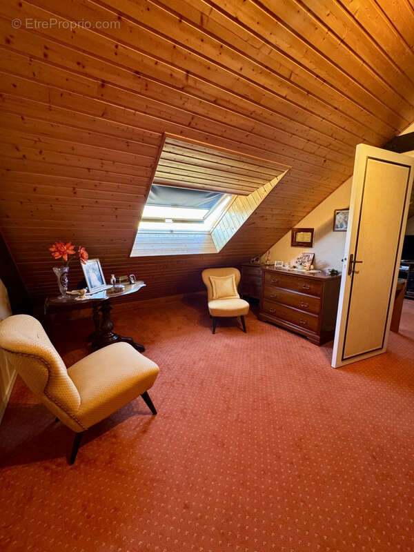 Maison à FERRIERES-EN-GATINAIS