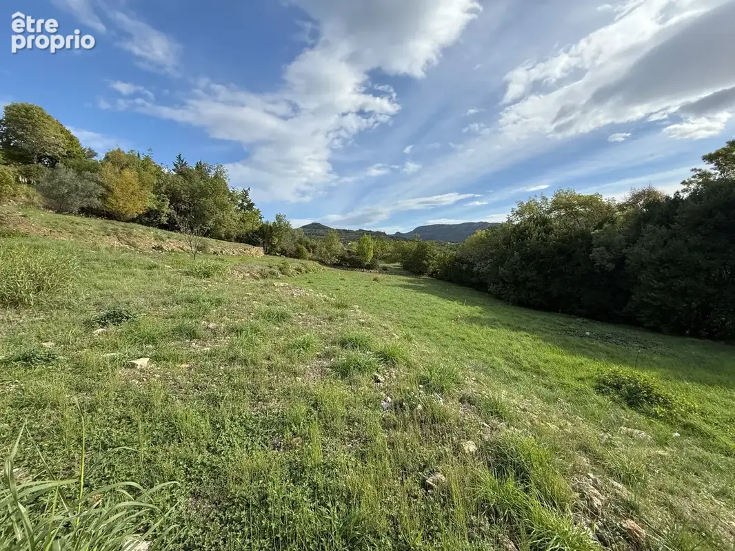 En EXCLUSIVITE Ancien Mazet de 93m2 + 40m2 de Stockage + Source le tout sur 6022m2 de terrain avec vue - photo 17