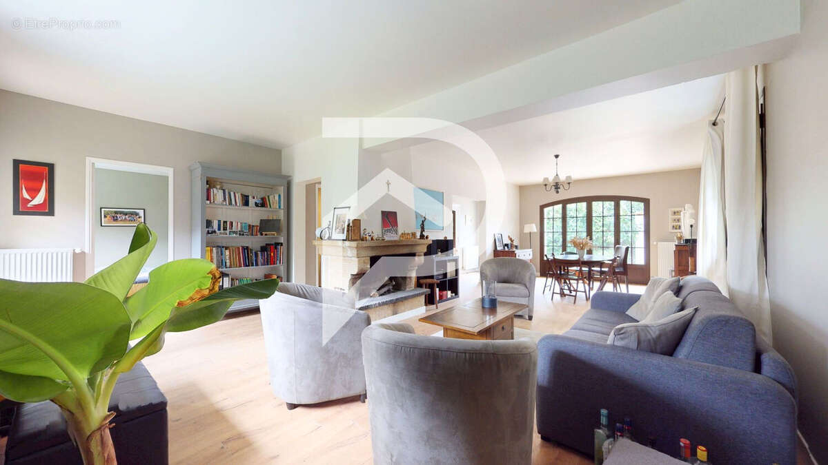 Maison à MARLY-LE-ROI