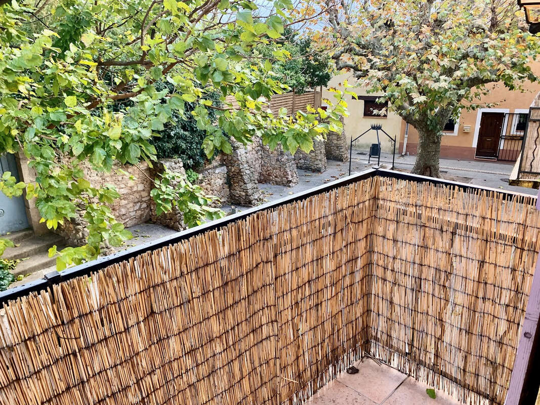 Appartement à TAVERNES