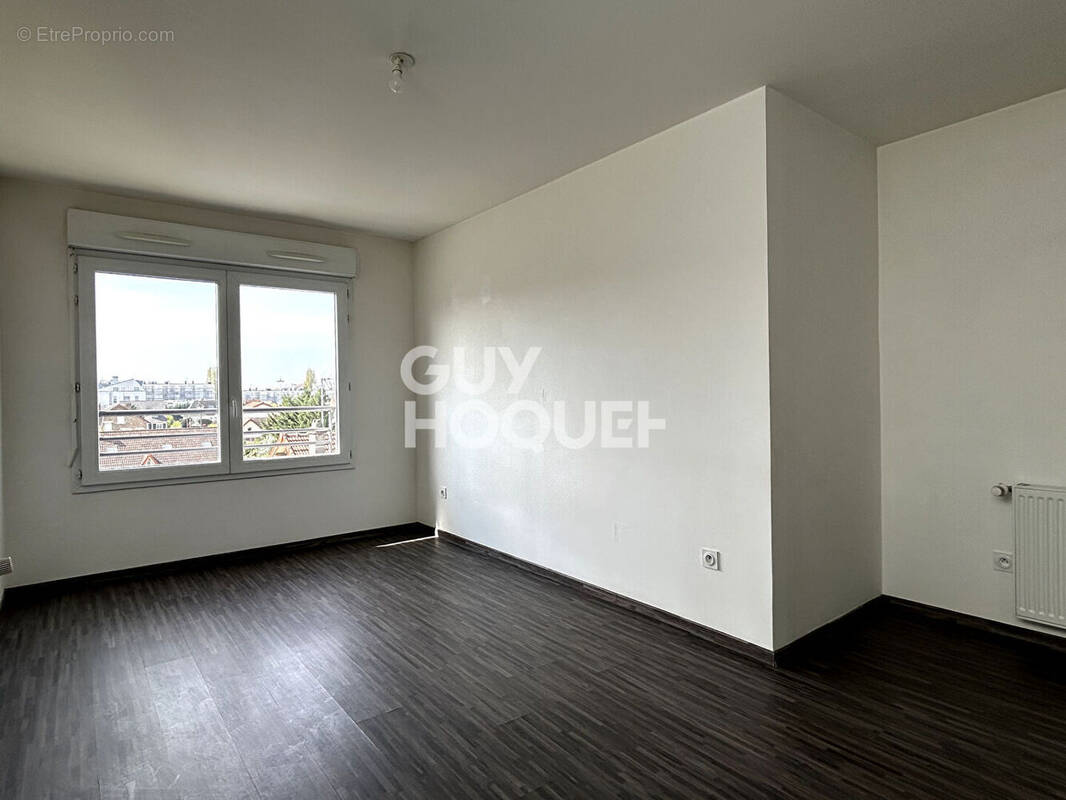 Appartement à LIMEIL-BREVANNES