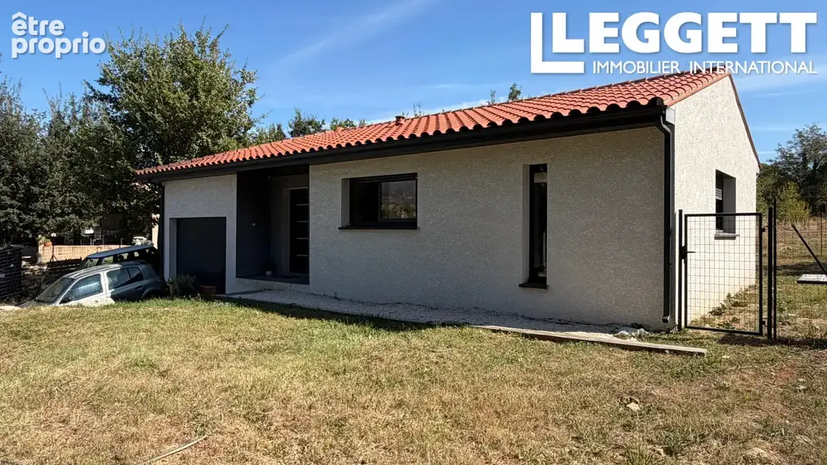 Maison contemporaine de plain-pied dans un hameau recherché près de Vinça - photo 8