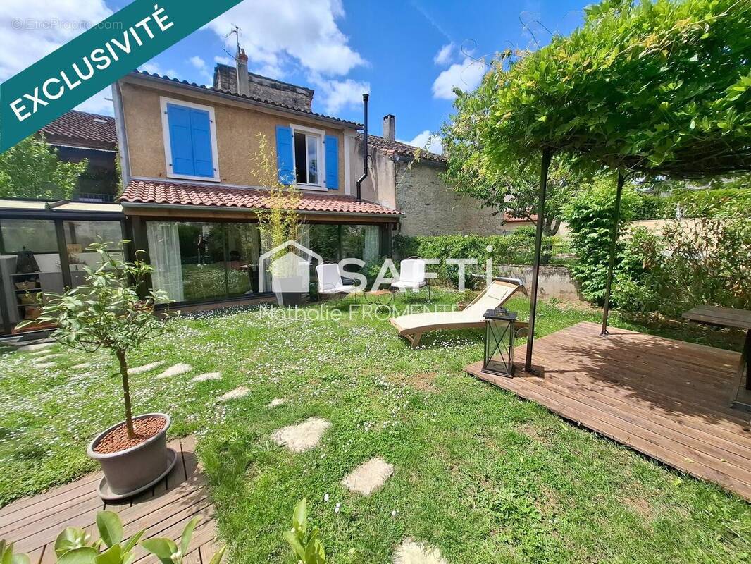 Photo 1 - Maison à MERCUES