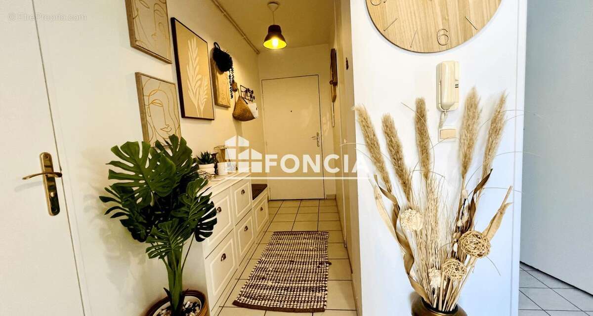 Appartement à BUSSY-SAINT-GEORGES