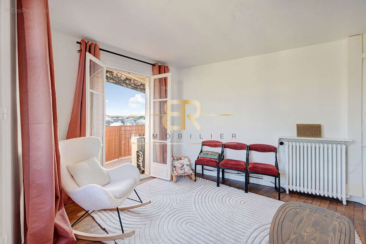 Appartement à ISSY-LES-MOULINEAUX