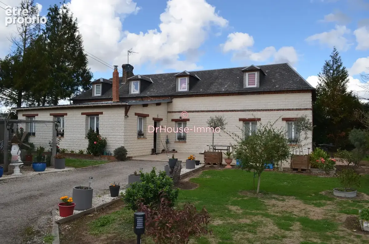Maison à BERNAY