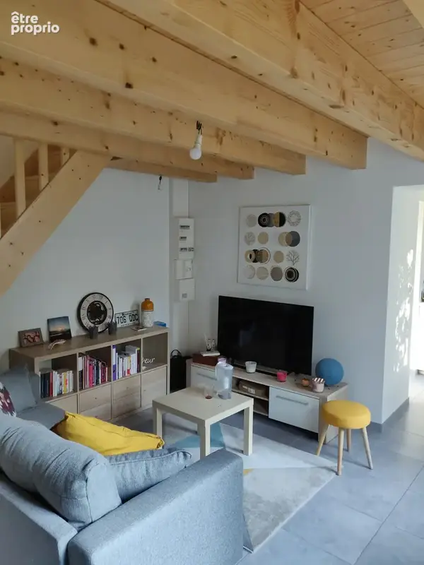 NIORT - Ensemble immobilier loué + Une maison et un appartement T2 + garage - photo 3