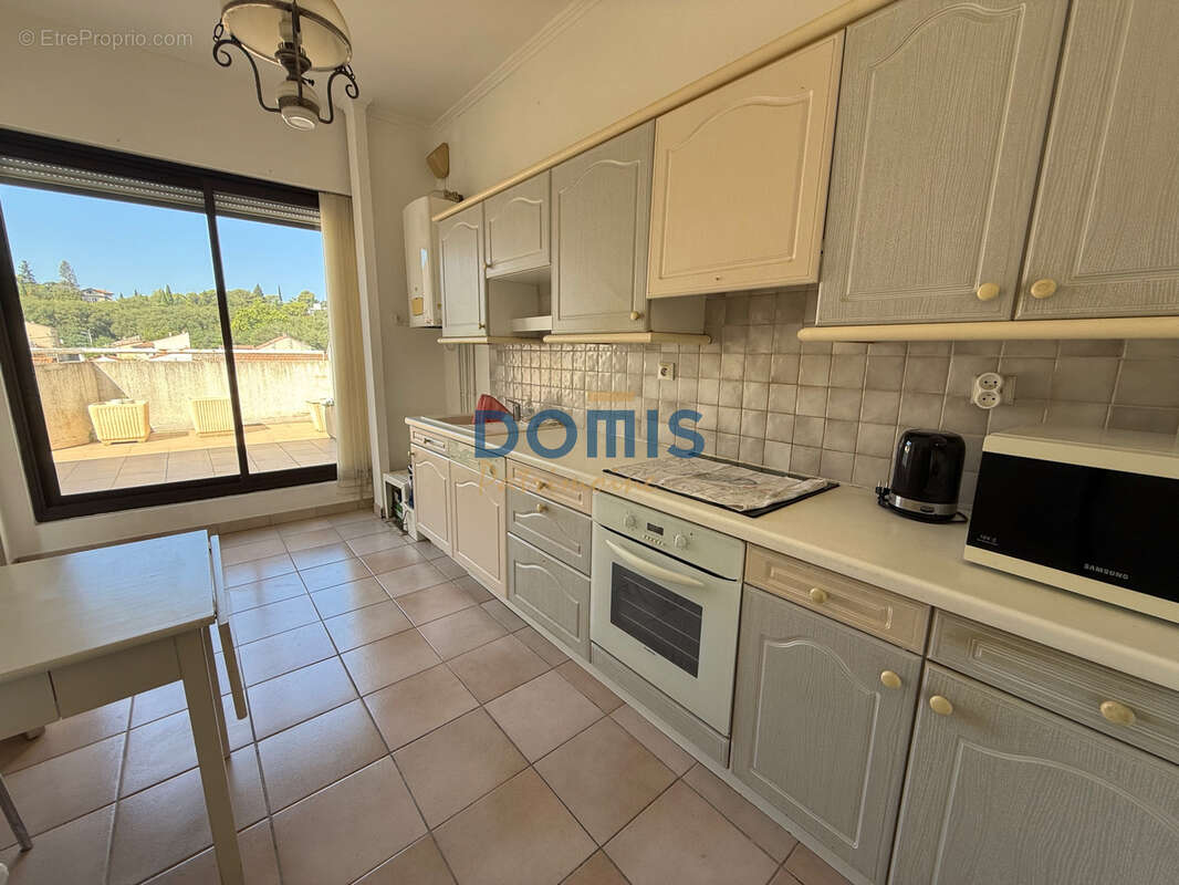 Nimes cadereau appt de type 4  dernier etage avec terrasse et garage  en exclusivite - photo 10