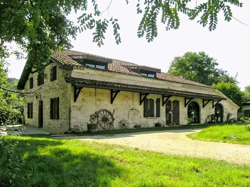 Maison à SAINT-PE-SAINT-SIMON