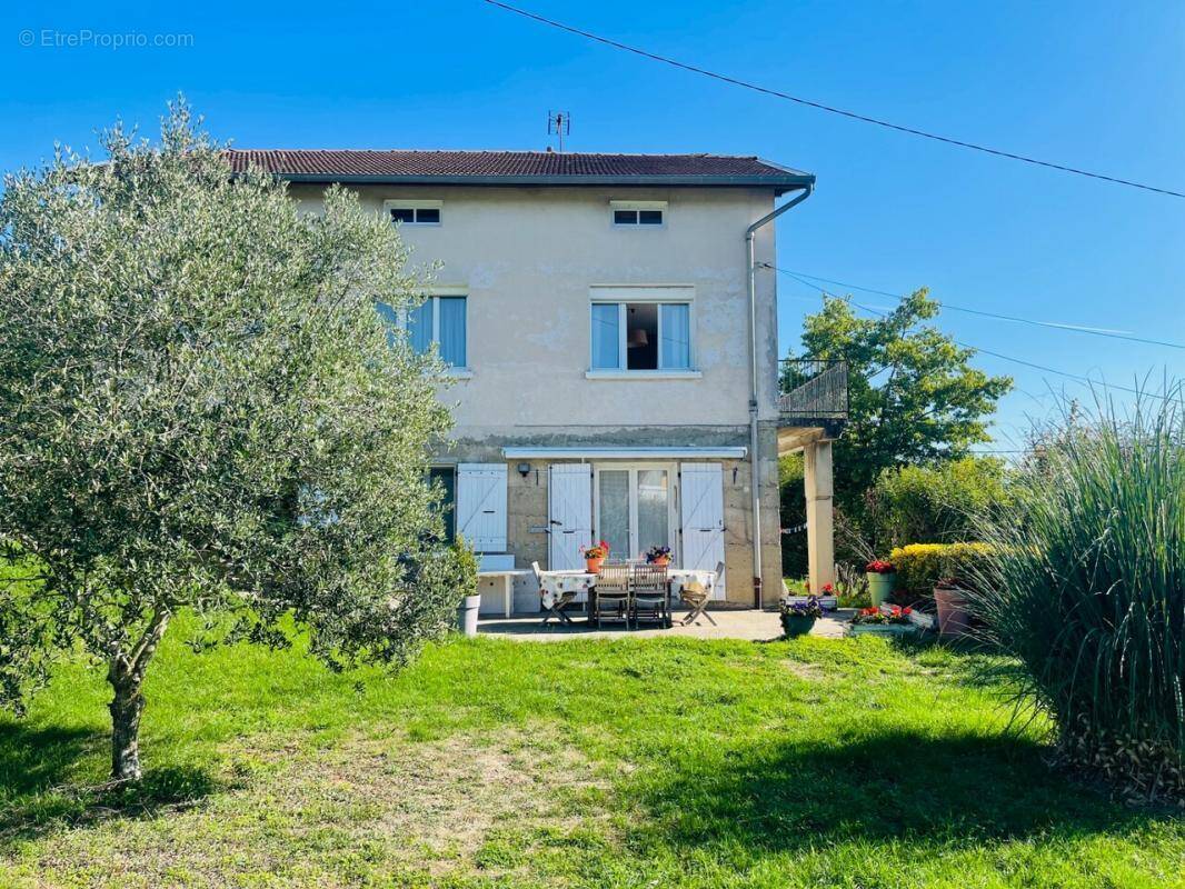 Maison à MONTRIGAUD