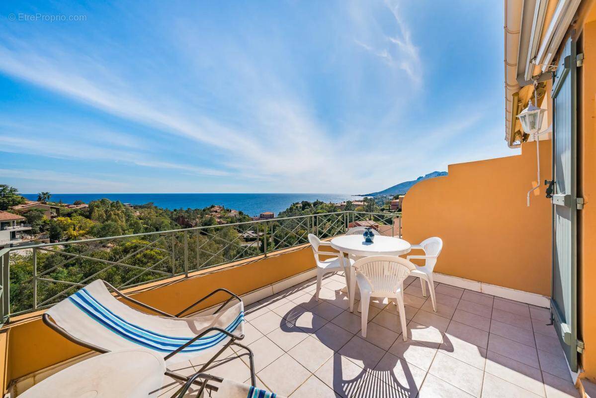 Appartement à THEOULE-SUR-MER