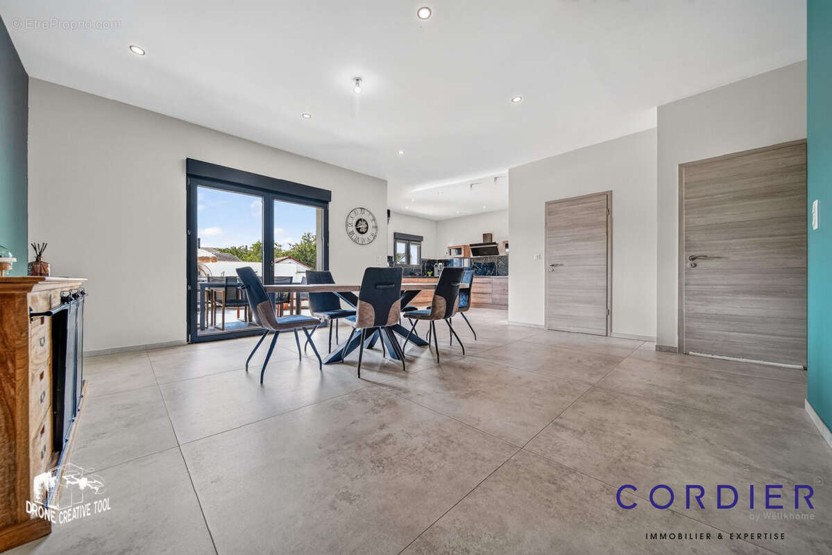 Maison 145 m² à Metzervisse  - photo 6