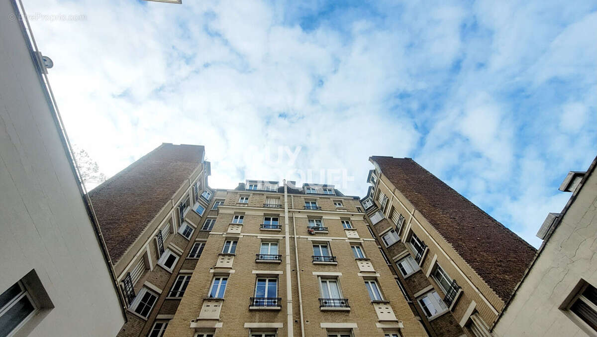 Appartement à BOIS-COLOMBES
