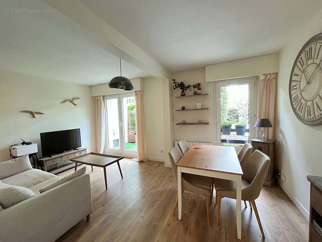 Appartement Suresnes / 2 pièces 35 m2 /  En parfait état et idéalement situé - photo 10