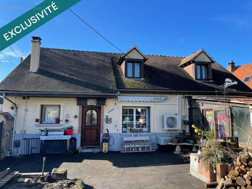 Photo 2 - Maison à ANGERVILLIERS