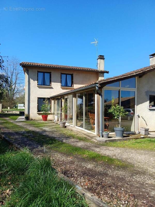 Photo 1 - Maison à MONTAGNE