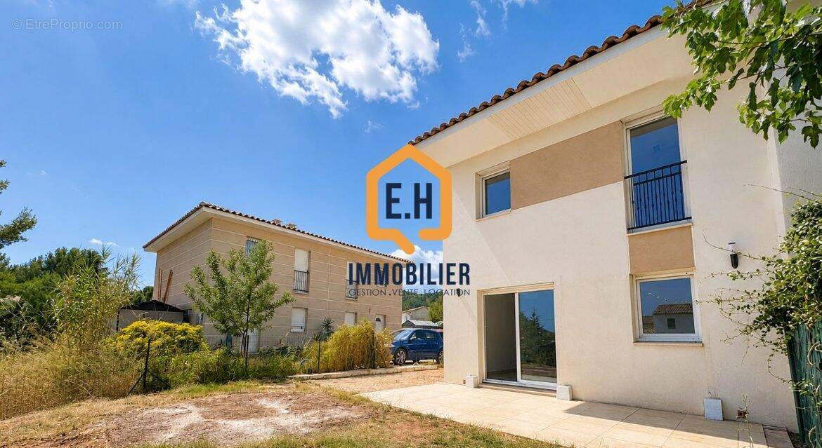 Maison à CUERS