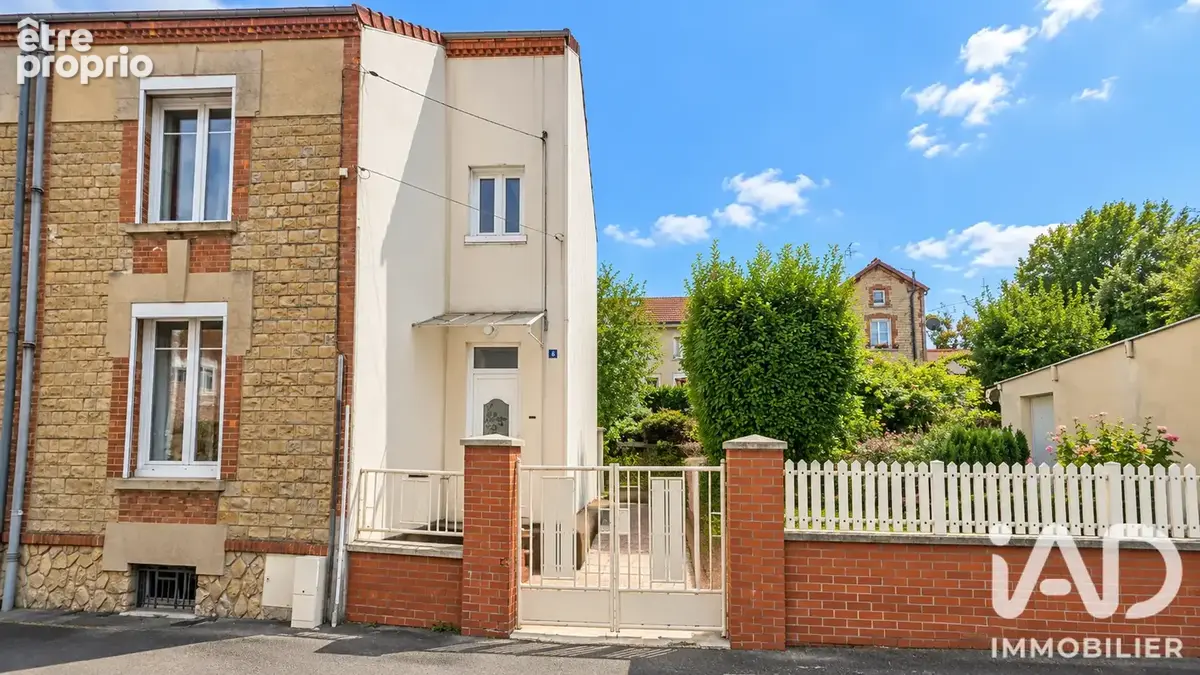 Photo 1 - Maison à CHARLEVILLE-MEZIERES