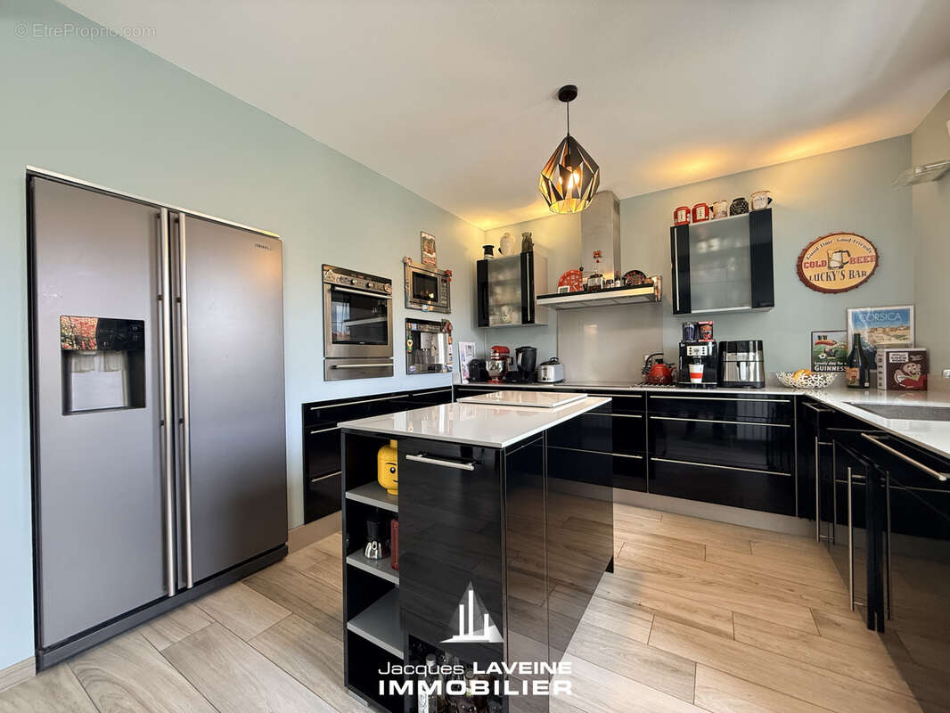 Maison à CORNY-SUR-MOSELLE