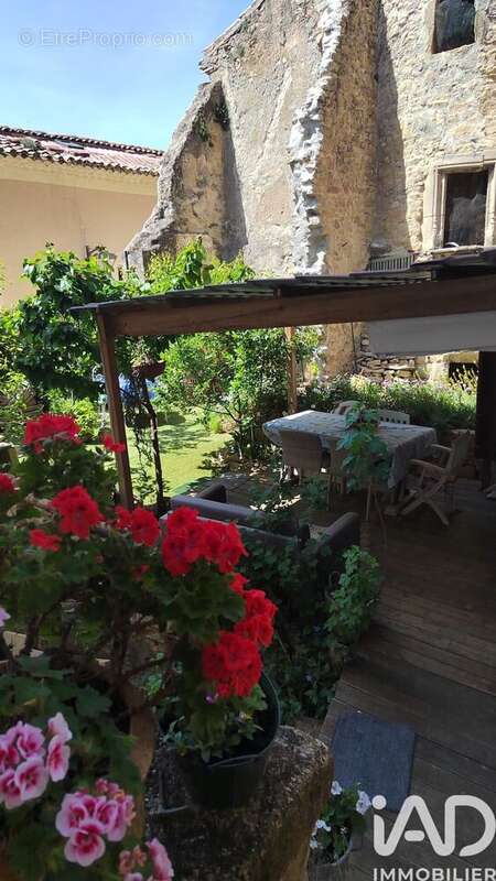 Photo 3 - Maison à MORNAS