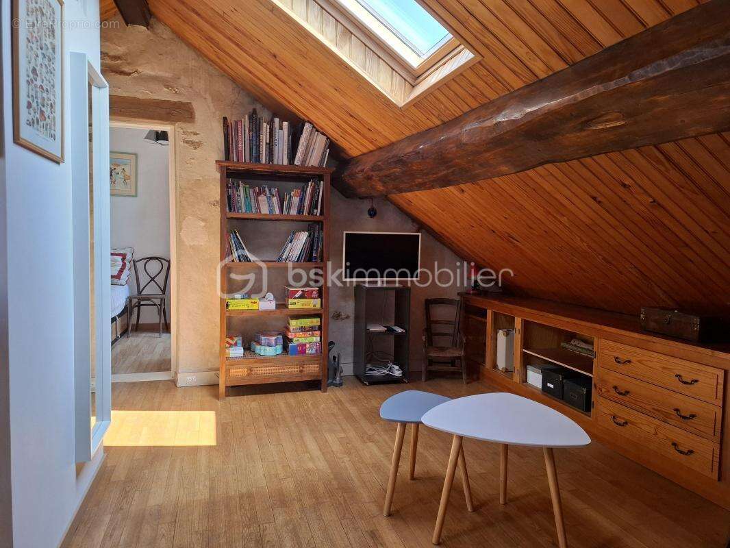 Maison à SAINT-CHERON