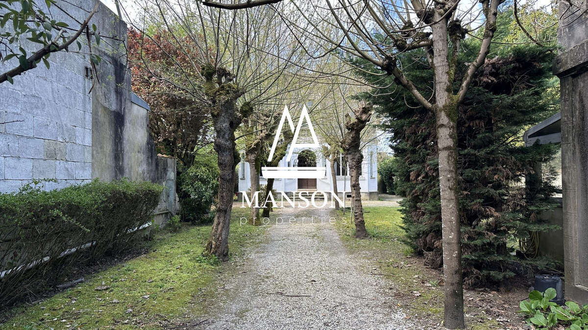 Maison à LE BOUSCAT