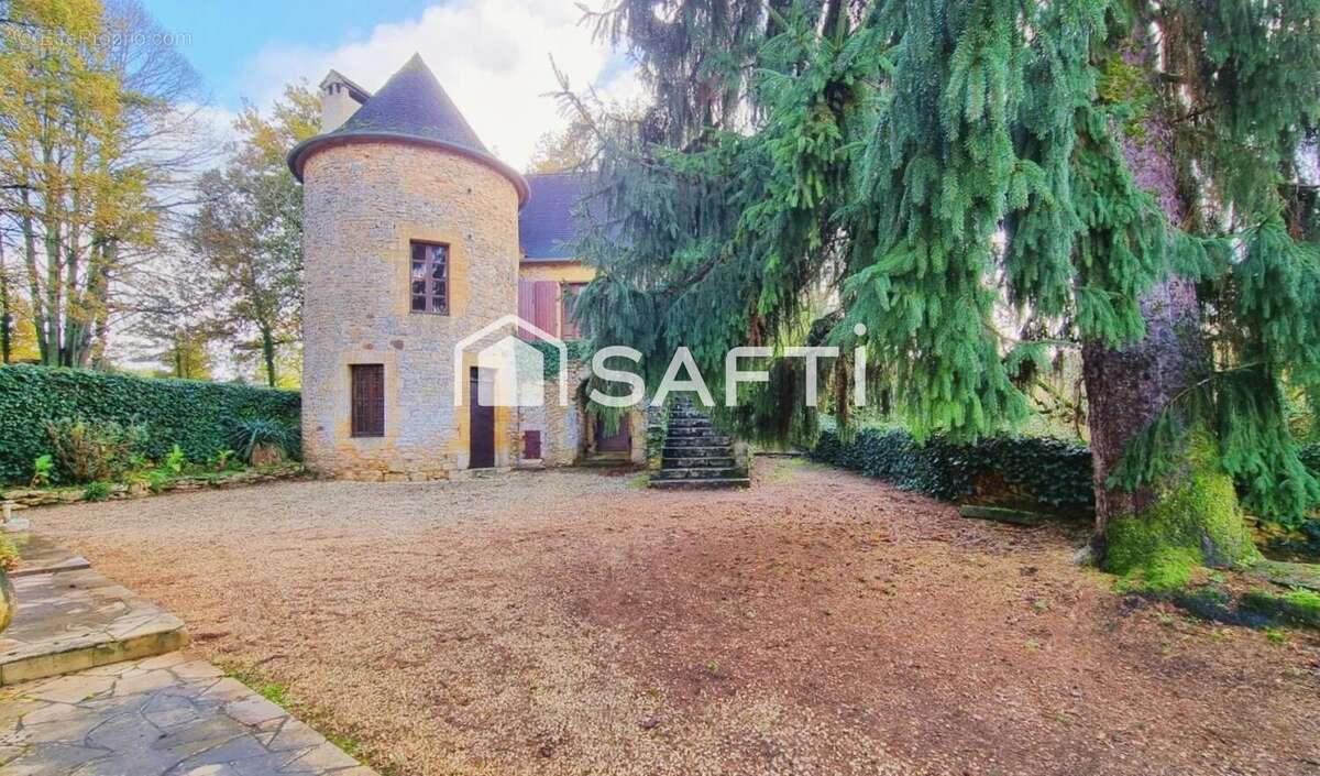 Photo 2 - Maison à POMAREDE