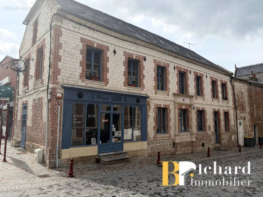 Appartement à MARLE