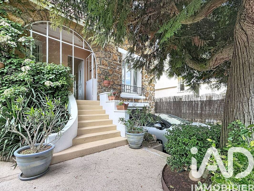 Photo 1 - Maison à ORLY