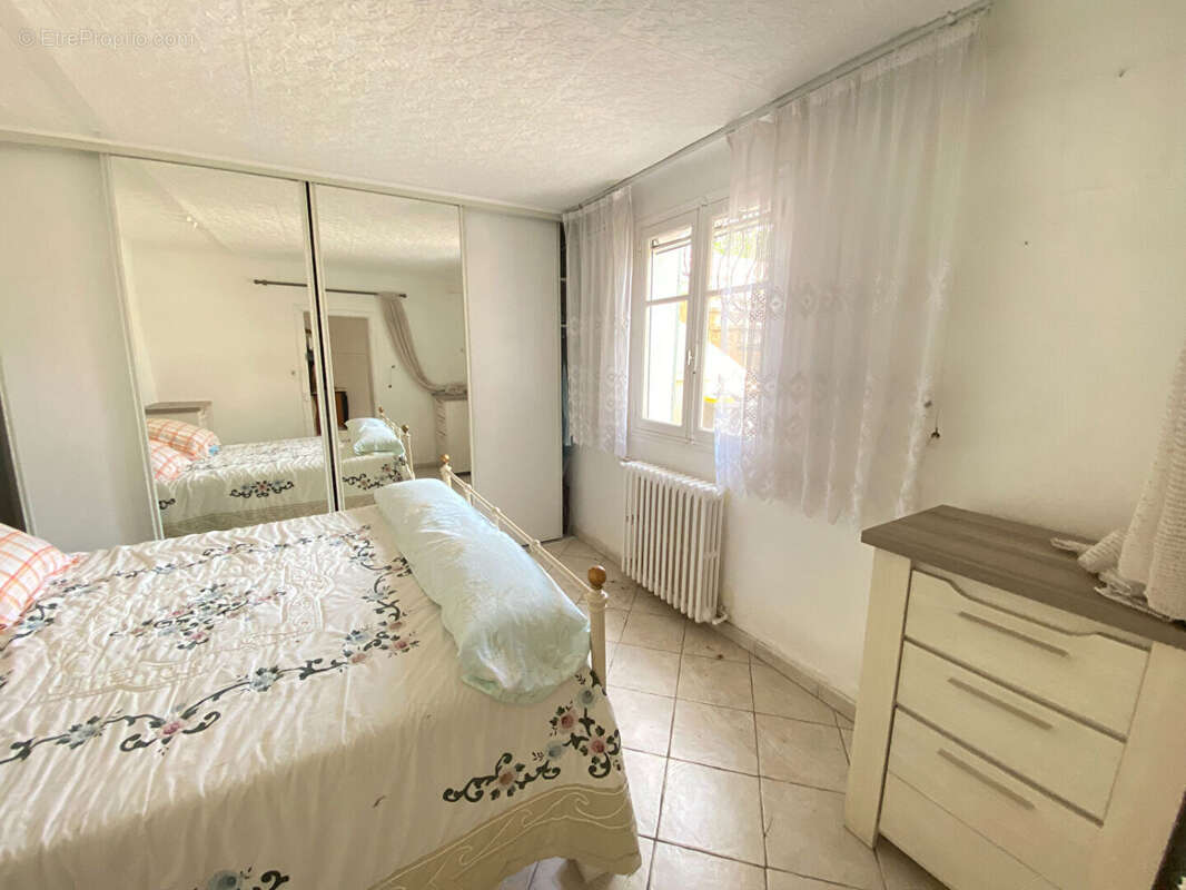 Appartement à OLLIOULES