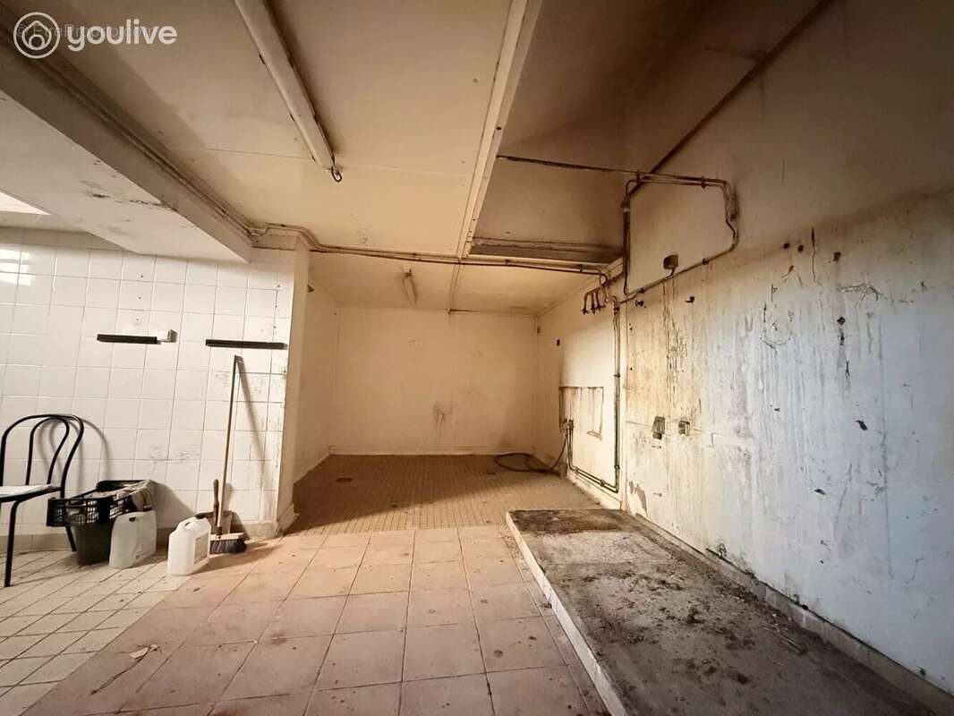 Commerce à DOUDEVILLE