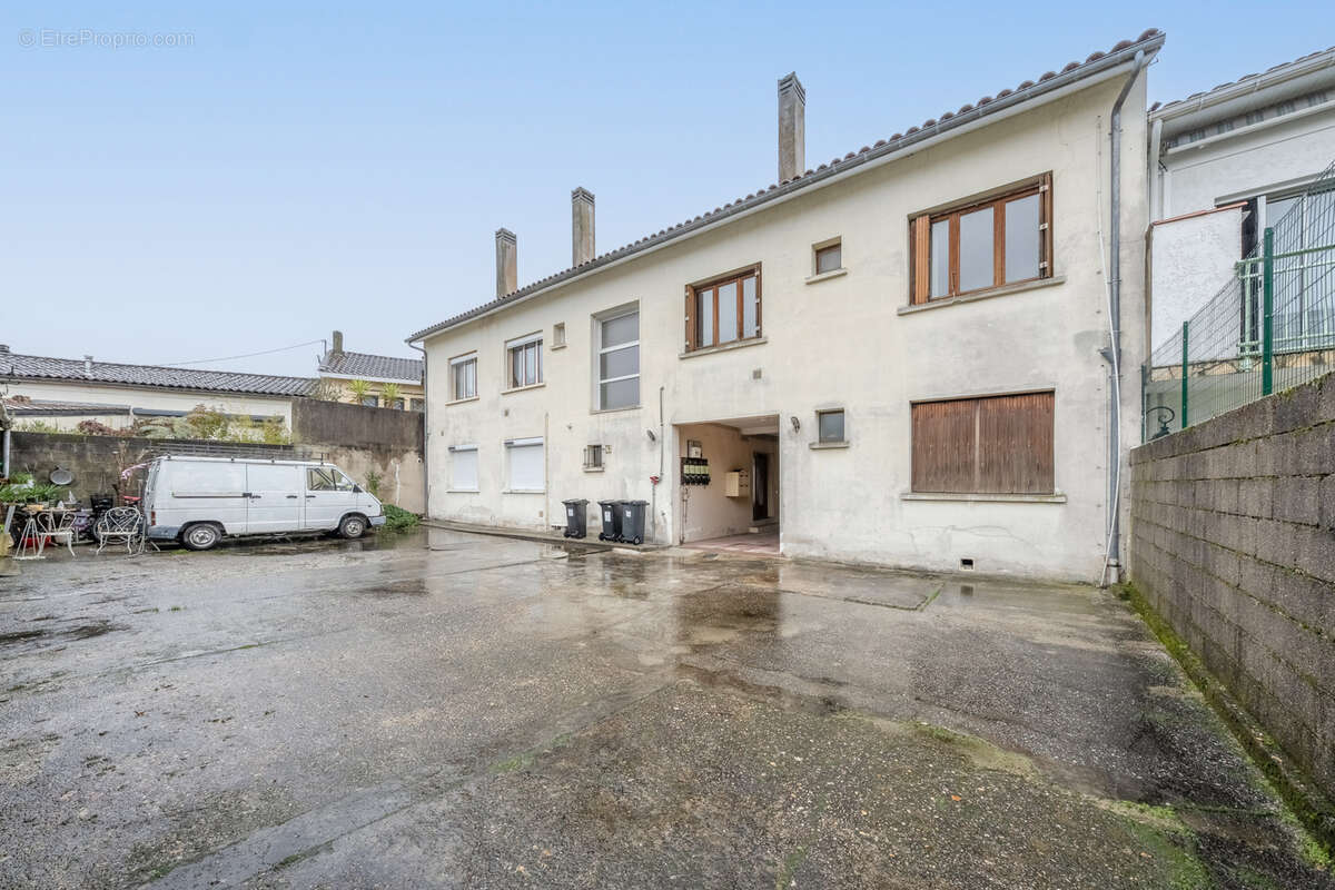 Appartement à BEGLES