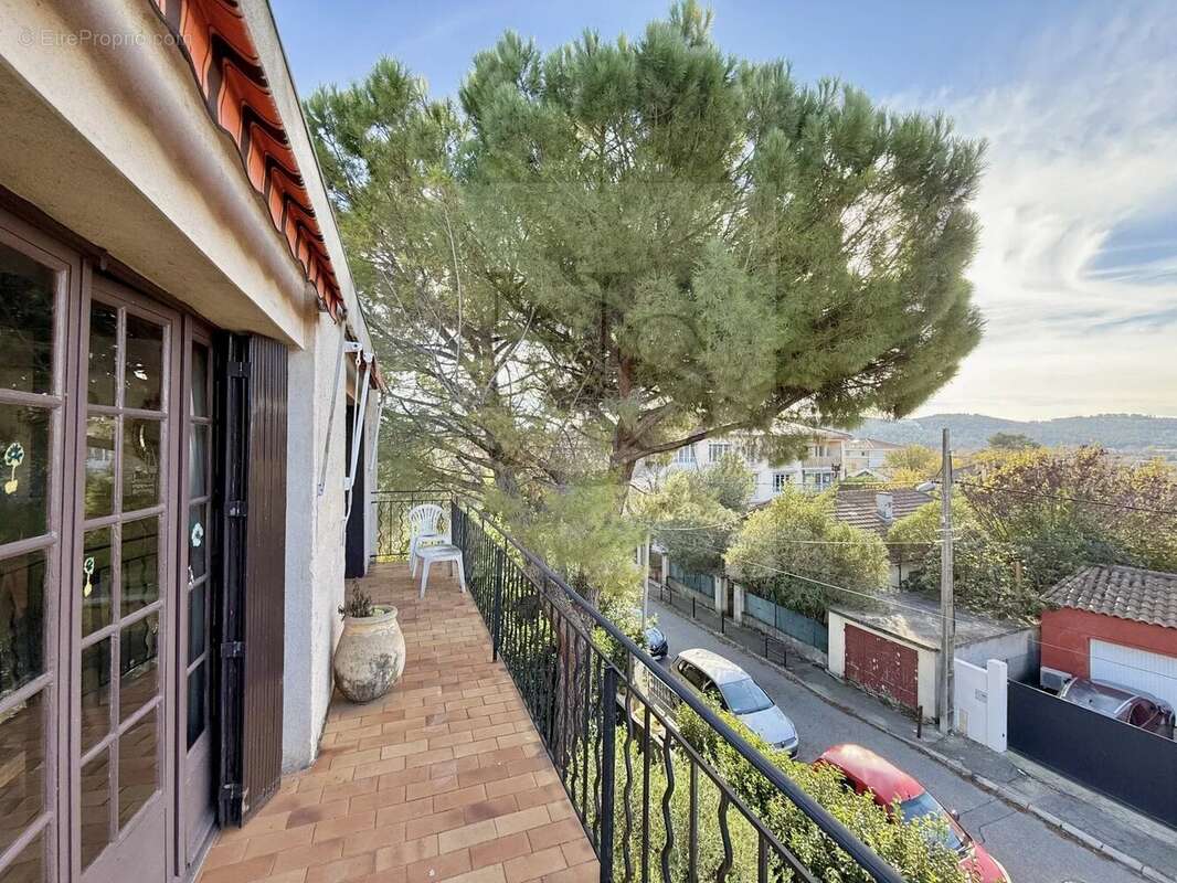 Appartement à AIX-EN-PROVENCE