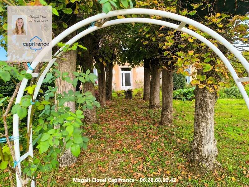 Maison à PIERRE-DE-BRESSE