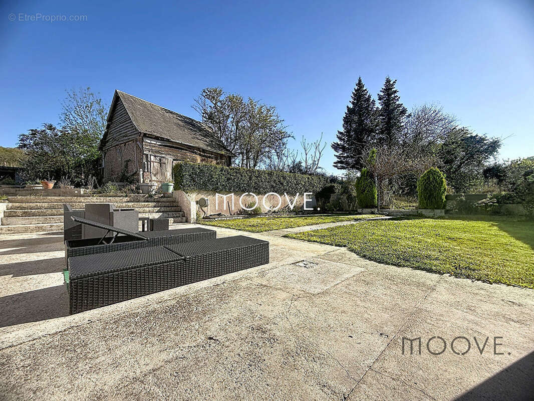 Maison à SAINT-PIERRE-DE-VARENGEVILLE