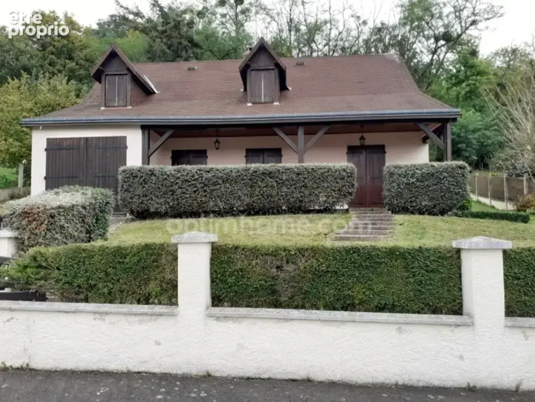 Maison à MAZANGE
