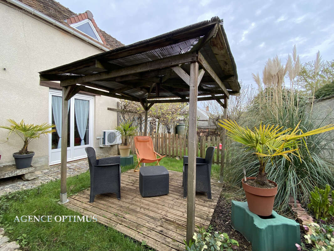 Maison à VILLEBLEVIN