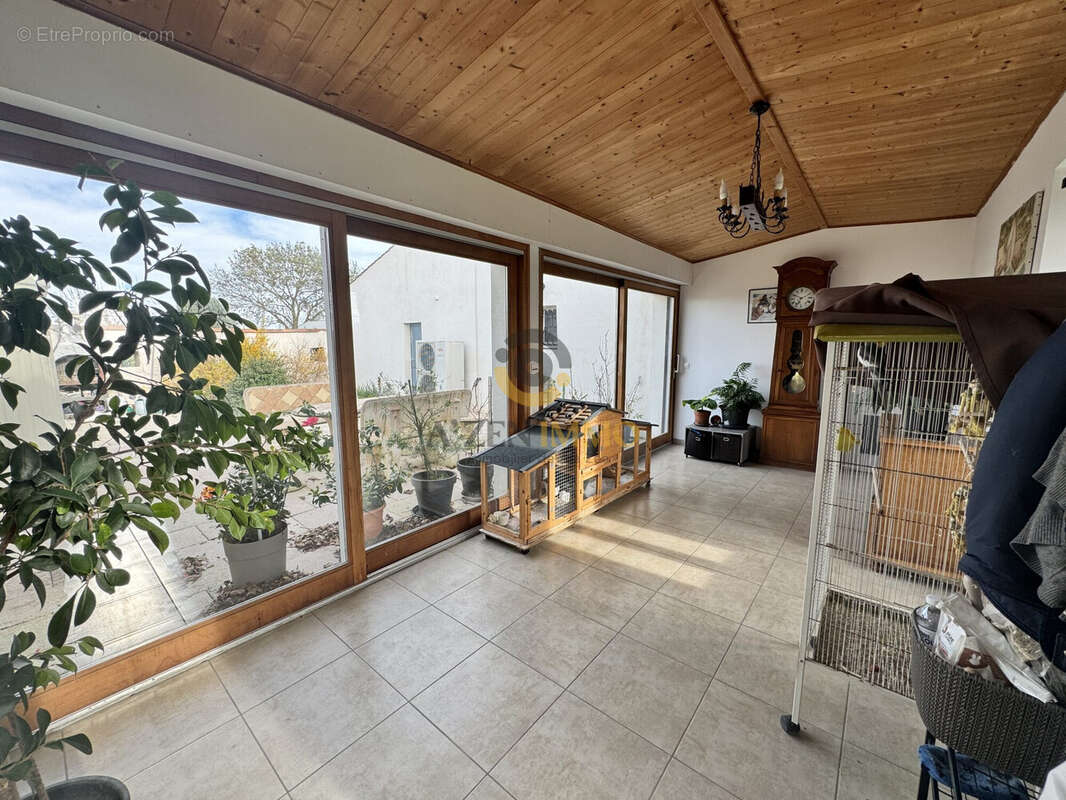 Maison à CHAILLE-LES-MARAIS