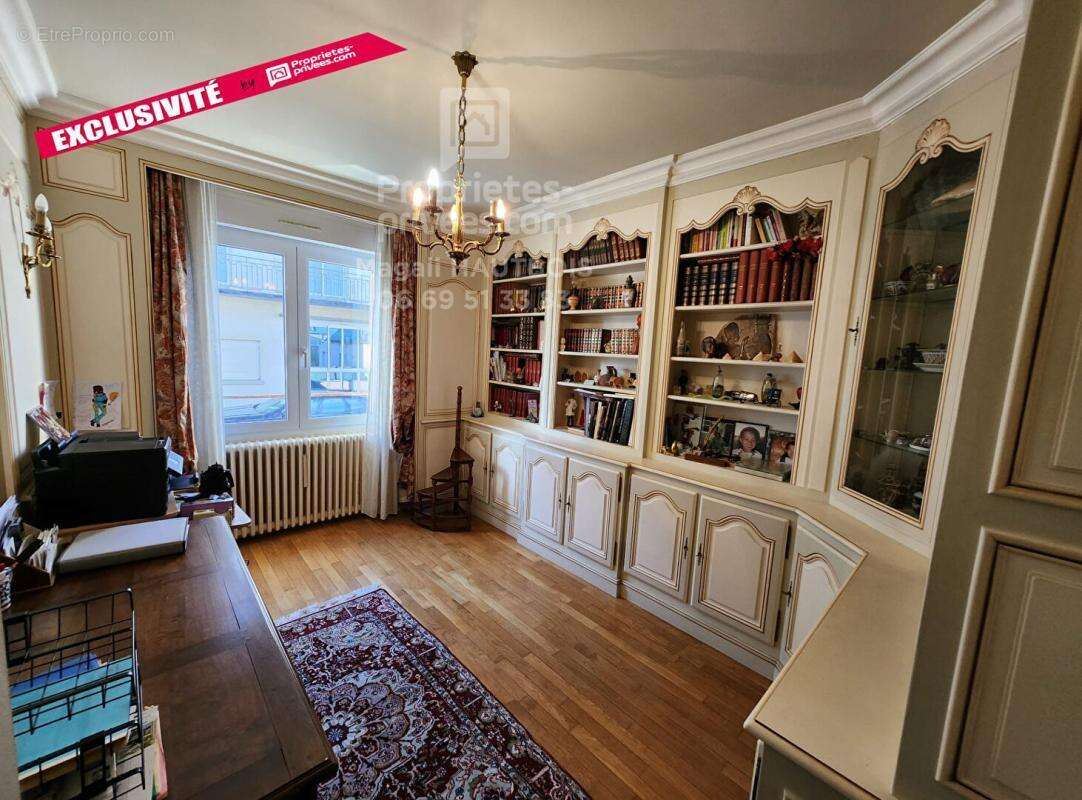 Maison à SAINT-HILAIRE-DU-HARCOUET