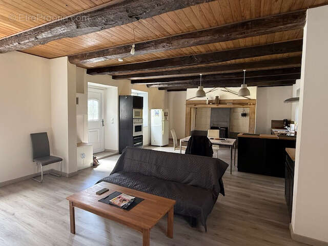 Maison à COMBRESSOL