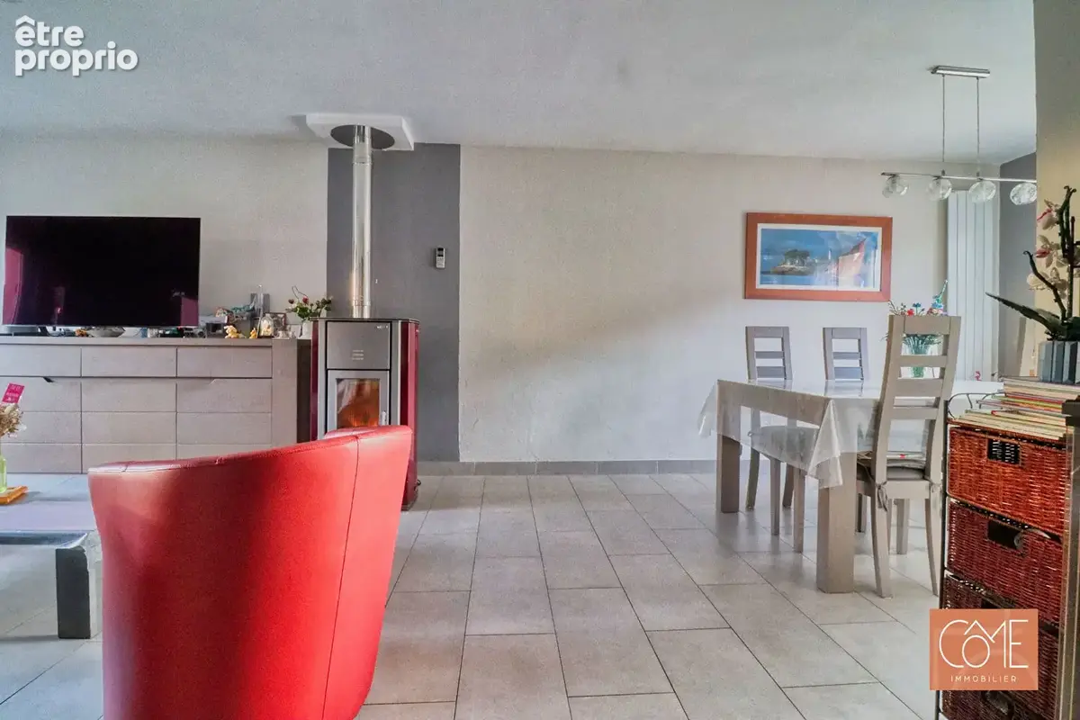 À vendre - 35700 rennes - patton gayeulles - garage / terrasse - 4 chambres - 93,5 m² habitables - (149,9 m² au sol) terrain de  - photo 4