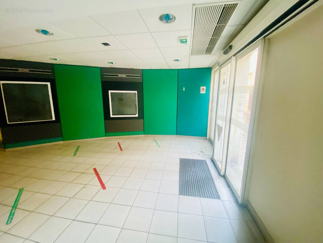 Commerce à HARFLEUR