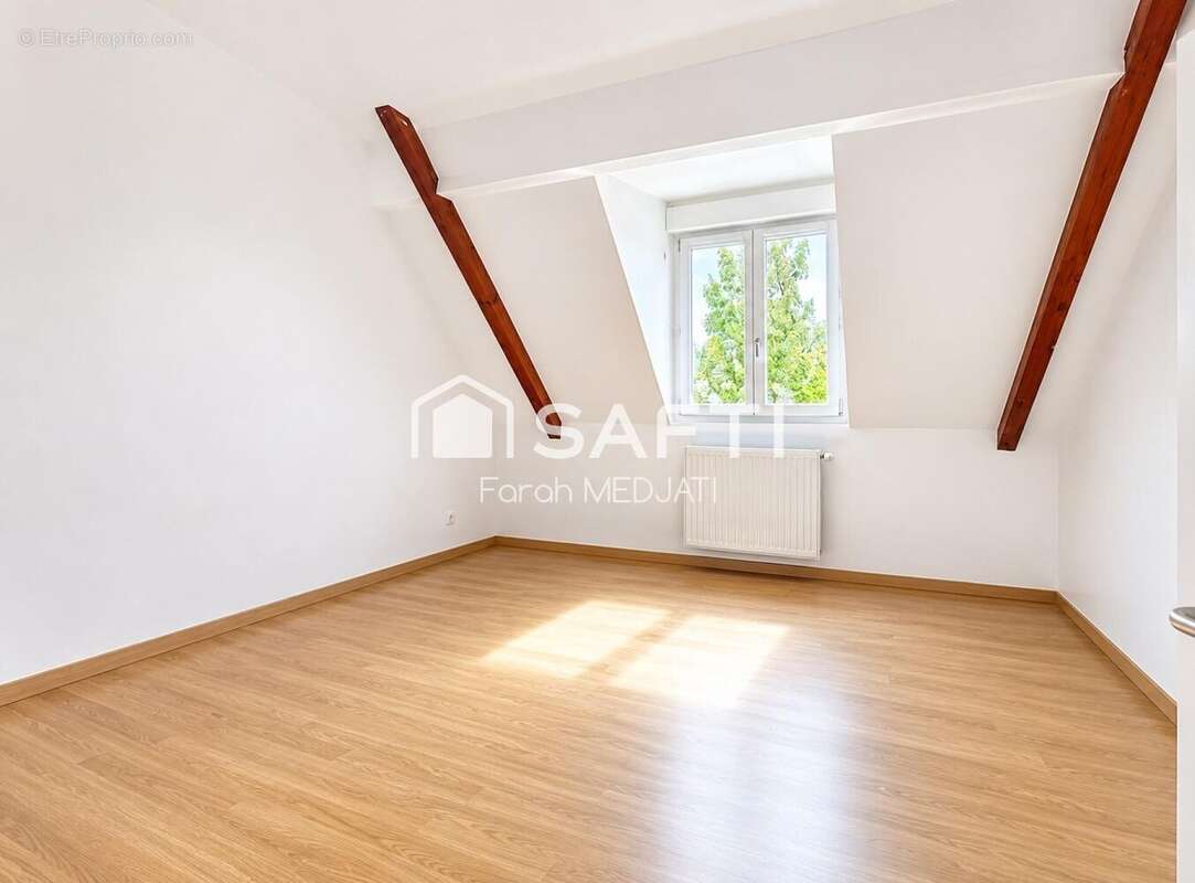 Maison 122 m² à Taverny  - photo 9
