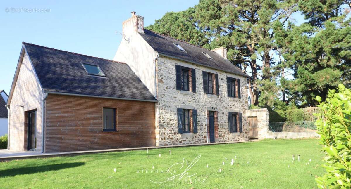 Maison à PLOUGASNOU