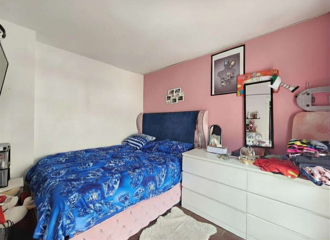 Appartement à EPINAY-SOUS-SENART