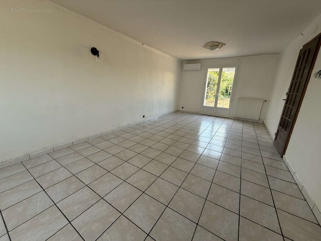 A vendre - quartier rue blanche - checy - photo 3