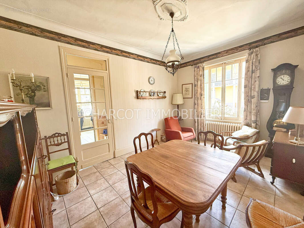 Maison à LYON-5E