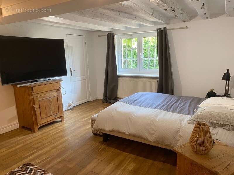 Maison à VOIVRES-LES-LE-MANS