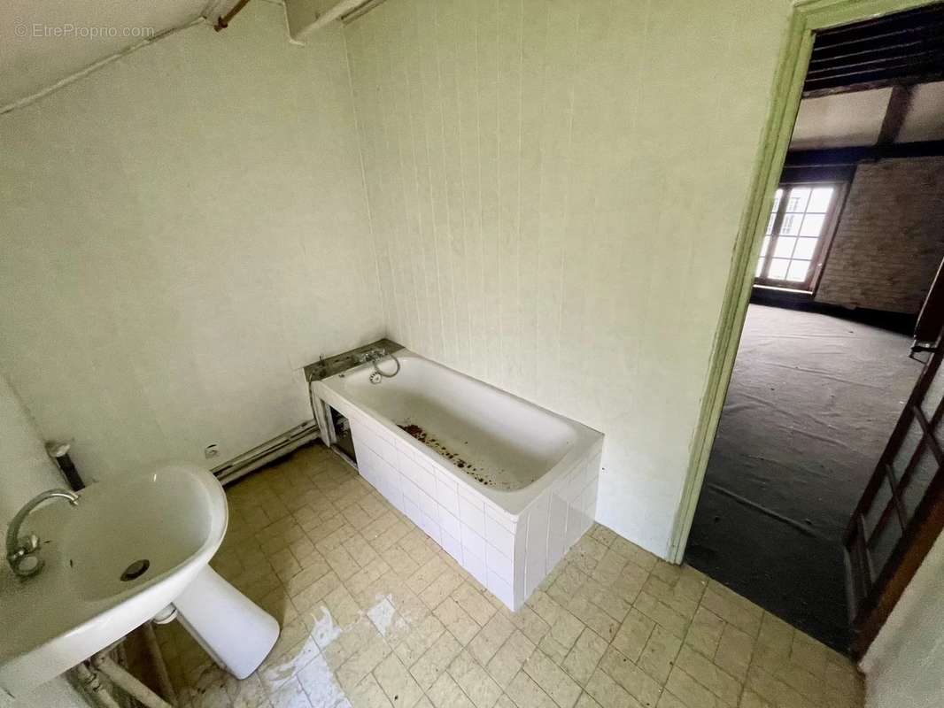 Maison à LIZY-SUR-OURCQ