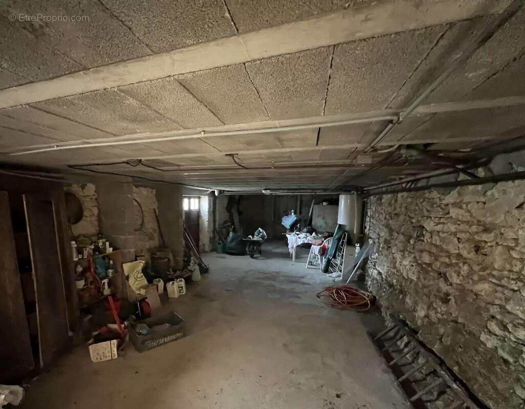 Maison à SAINT-CLAR